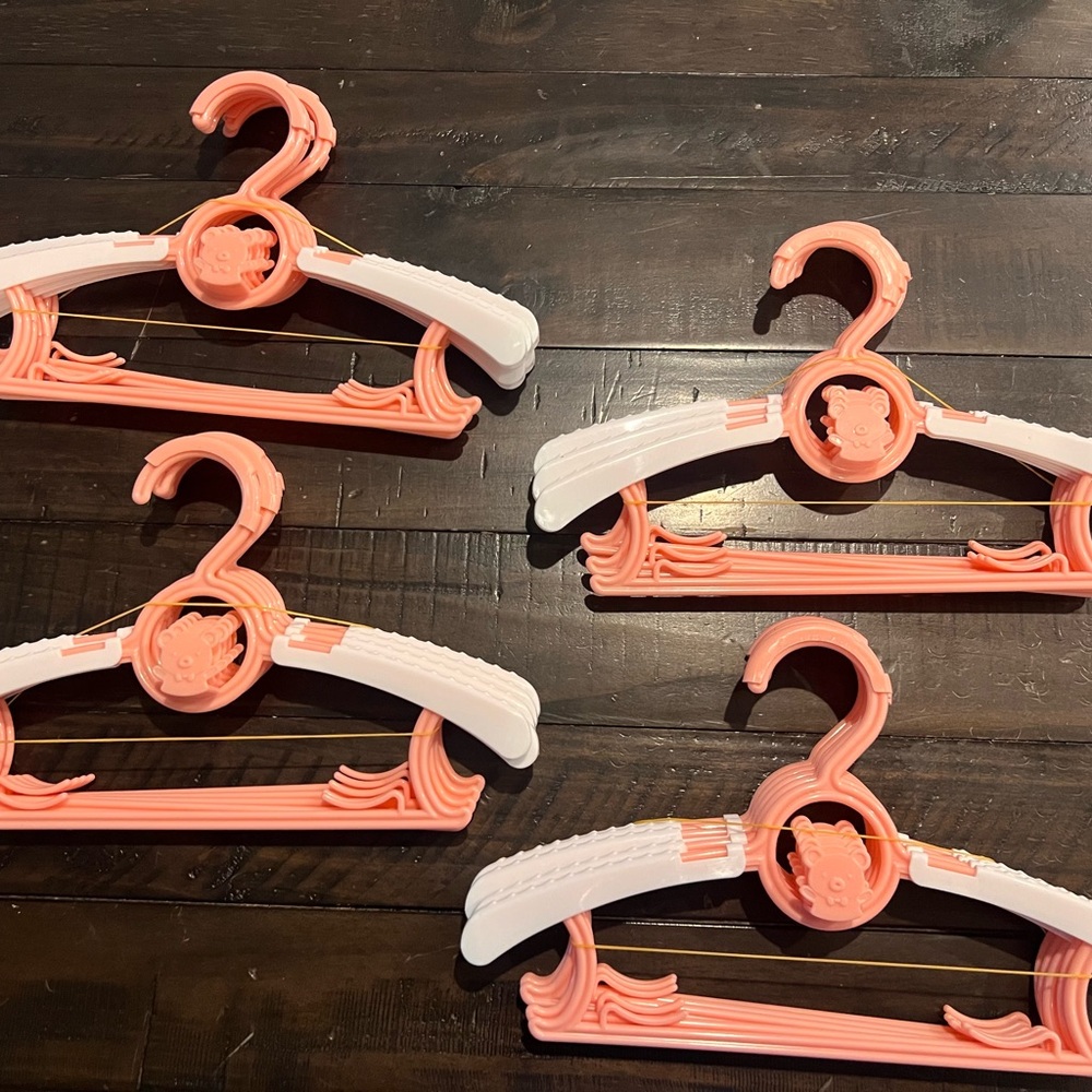 Baby Hangers for Closet, 20pk Hook Kids Hangers, Non-Slip Baby Clothes Hangers